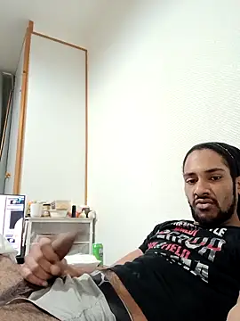 Mikaaa97's cam snapshot