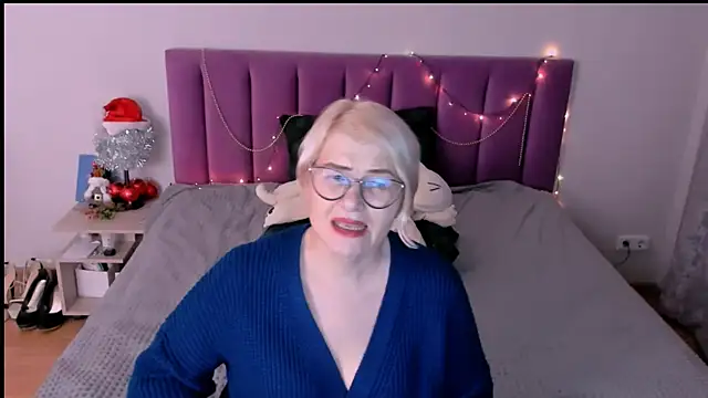 sabrinamacmarren's cam snapshot