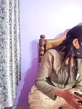 Student12th's cam snapshot