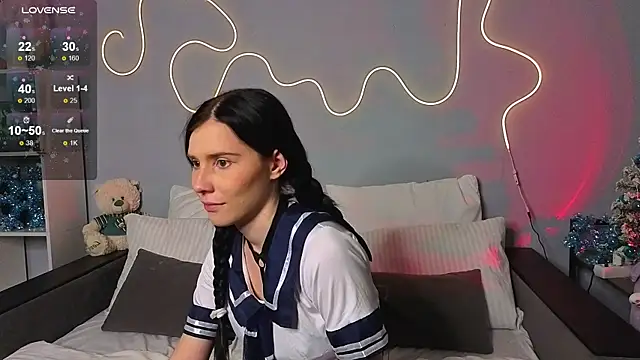 Mell_Hyees's cam snapshot