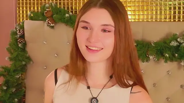 CrystalBrooks live sex cam