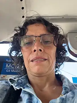 MireyaTorresGu live sex cam