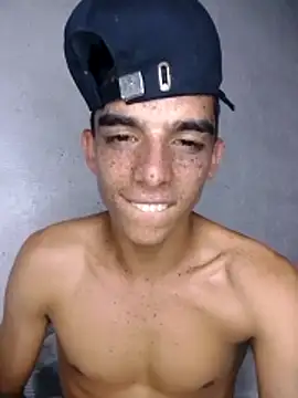 JaiderYeuriel live sex cam