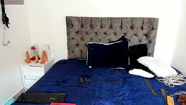 sweet__wild live sex cam