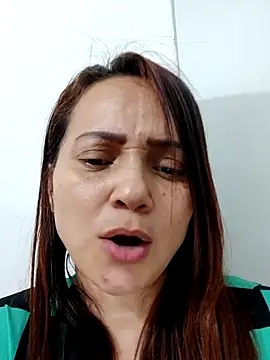 Amanda39 live sex cam