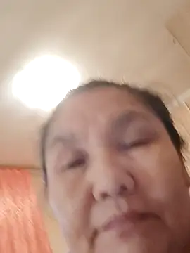 Zulfiya_Bruce's cam snapshot