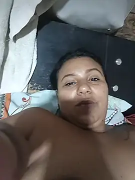 hotblack-2's cam snapshot