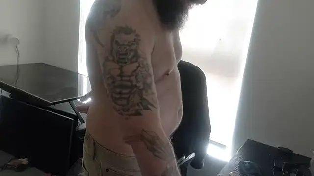 Armyexhibitionistvet's cam snapshot