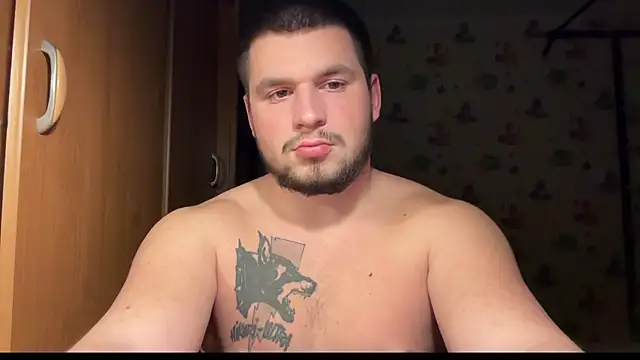 chiraq1945's cam snapshot