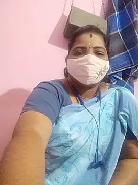 lathikaqueentamil live sex cam