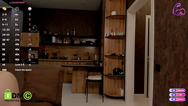 Model_Mike's cam snapshot