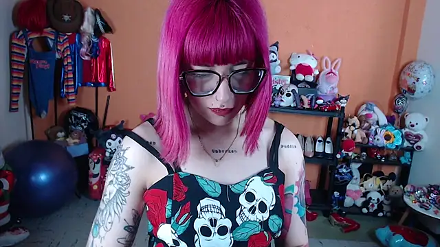 MissMiia2 live sex cam