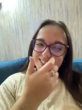 RussianGirls_'s cam snapshot