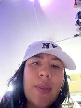 kim_monti live sex cam