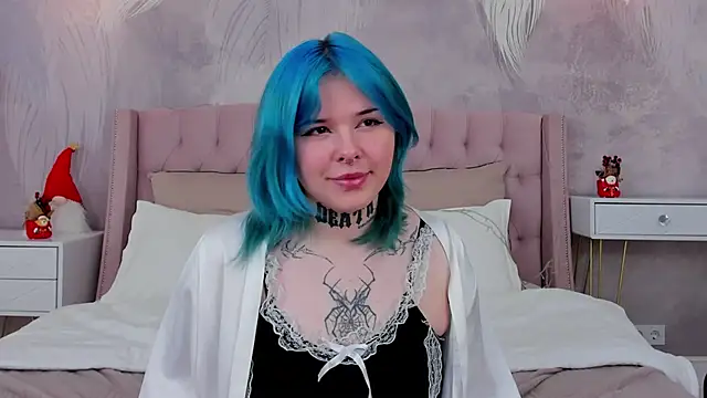 EmmaMalone's cam snapshot