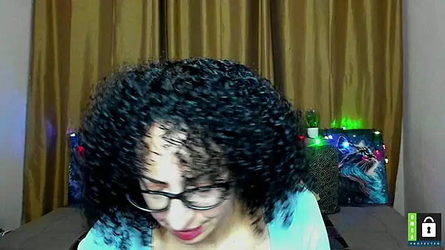 Arianasweety23's cam snapshot