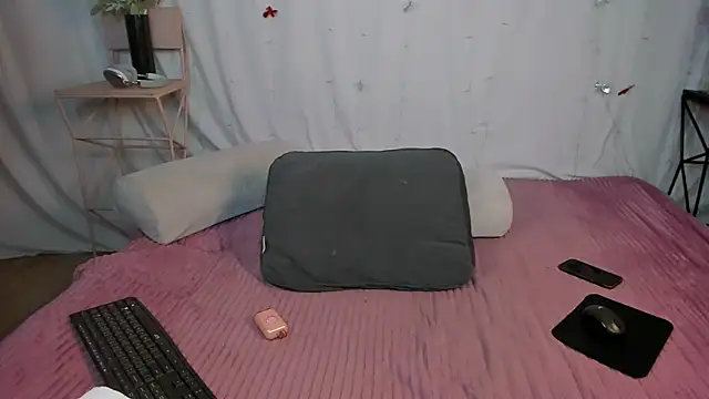 andyyzzz live sex cam