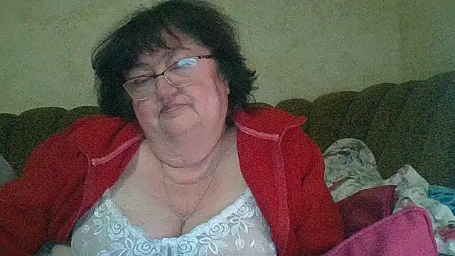 MilaSky5303's cam snapshot