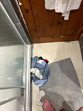 NathNaughtyy live sex cam