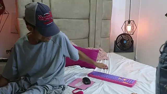 AntonioAndKarla live sex cam