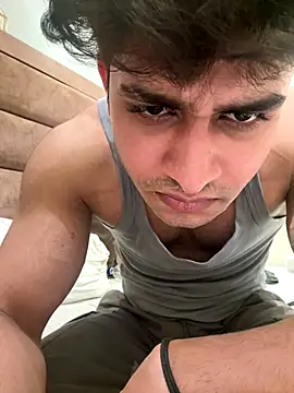 Vihaaanfucks live sex cam