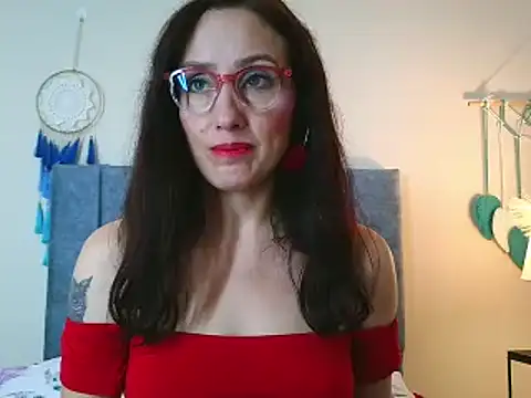 IberianMoonMK's cam snapshot