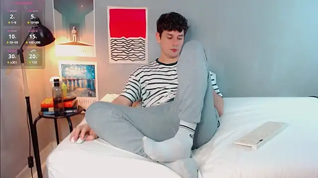 Elio555 live sex cam