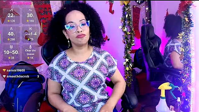 Cintiia_Holmes live sex cam