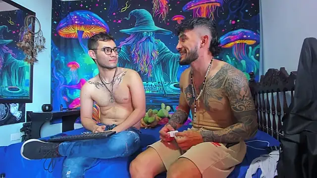 Kingbigcock23cm live sex cam