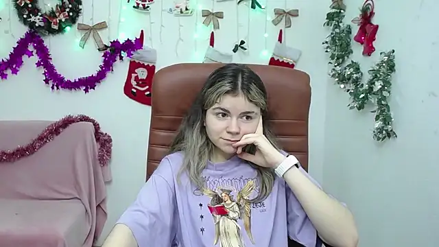 TinaRedly live sex cam