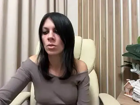 InjaAtHome live sex cam