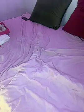 Mizztikaa's cam snapshot