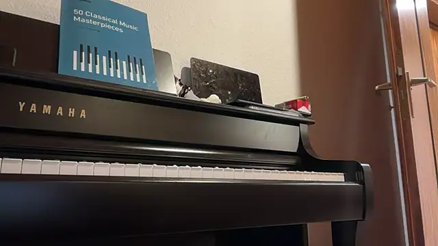 ClaireDeLunee's cam snapshot