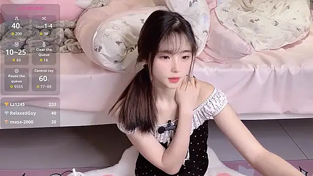 guoguo-77 live sex cam