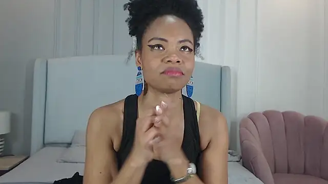 ChantalGarner's cam snapshot