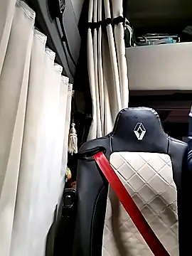 Milfa_nimfomana live sex cam