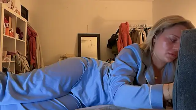 blissdimicco live sex cam