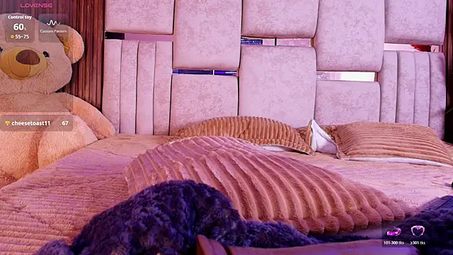 AlecLightwood_ live sex cam