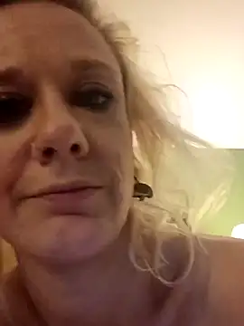 CrazyBabylov3's cam snapshot