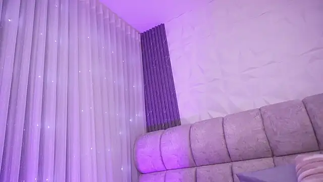 rousse_coup live sex cam