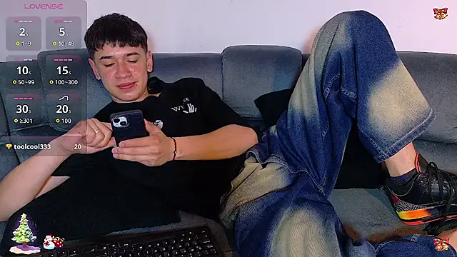 Twink_daren live sex cam