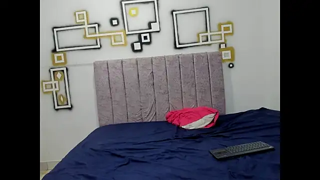 FerneyManti live sex cam