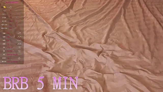 Greta_Brown's cam snapshot