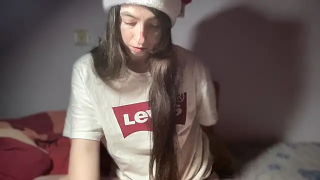 Aphr0ditee's cam snapshot