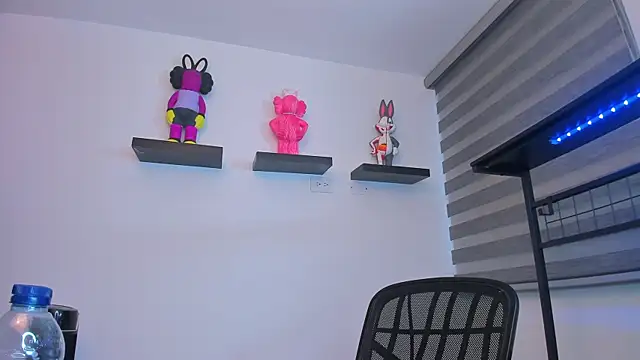 Gangster_Girl live sex cam