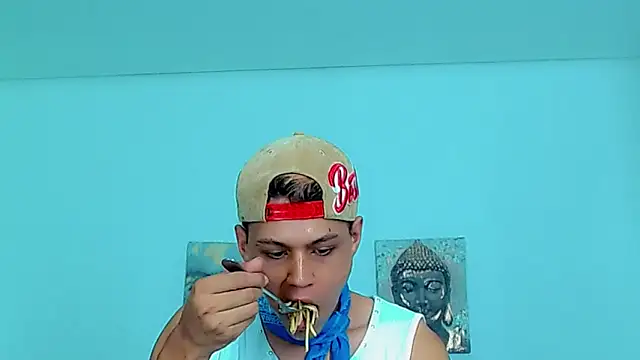 Liamscott_'s cam snapshot