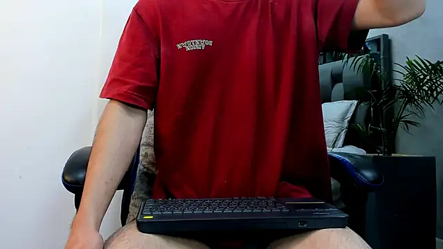 roan_birkin's cam snapshot