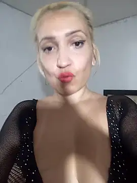 Nicolle_Amor's cam snapshot