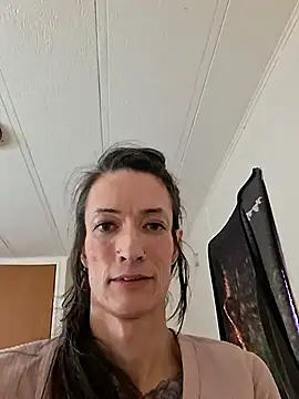 MaitressePomme3 live sex cam