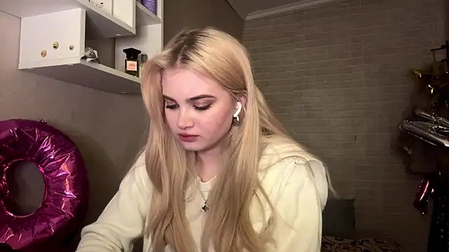 KarissaBoisse's cam snapshot